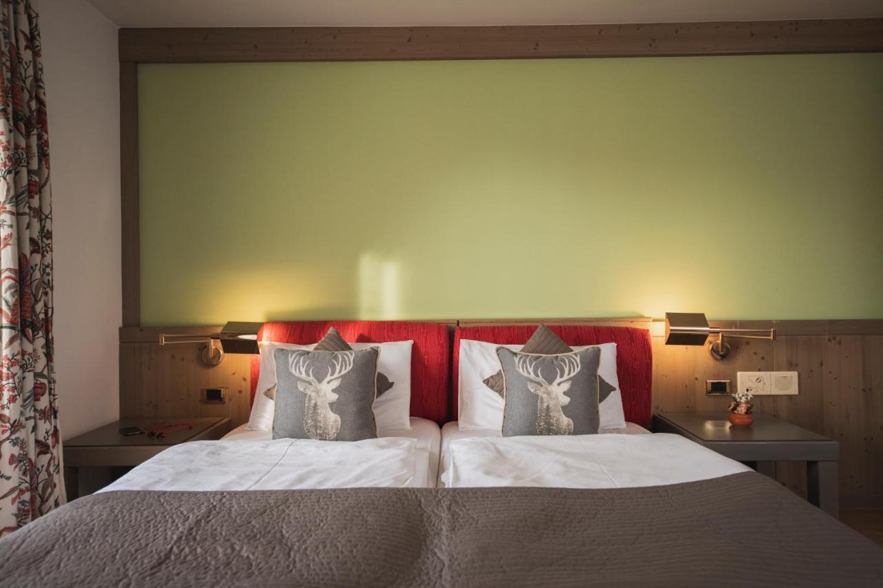Rubino Deluxe Hotel 4*