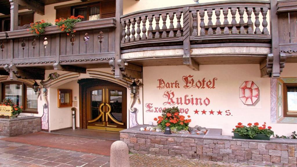 Hotel Rubino Deluxe Campitello di Fassa