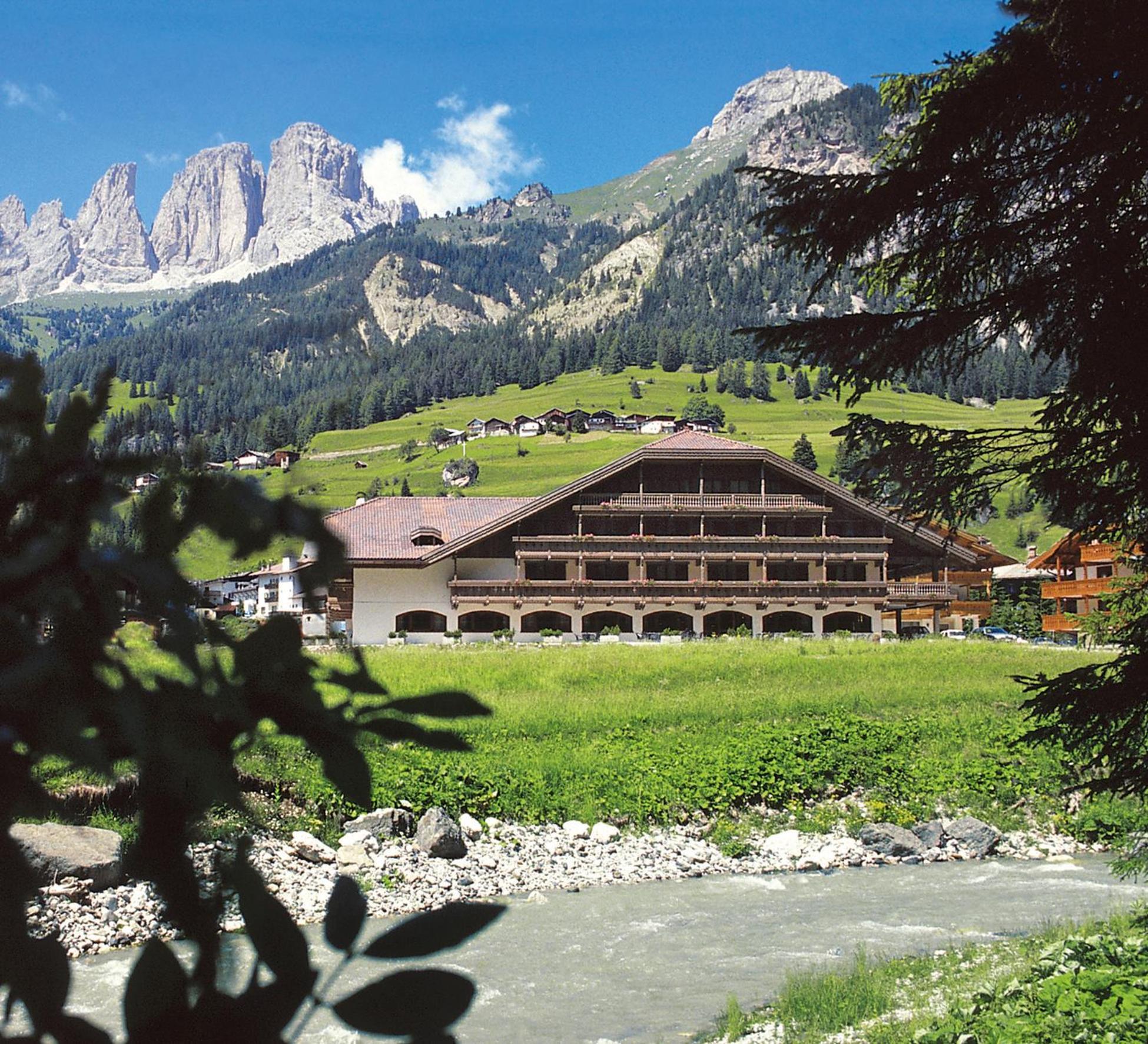 Hotel Rubino Deluxe Campitello di Fassa